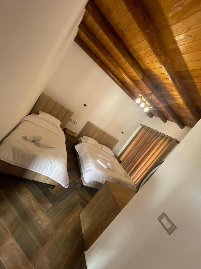 Guest House Bracaj Zhaban Eksteriør bilde