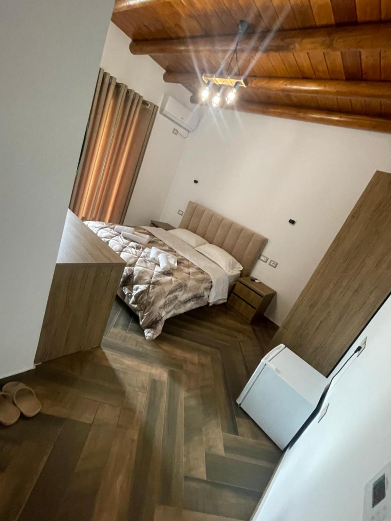 Guest House Bracaj Zhaban Eksteriør bilde
